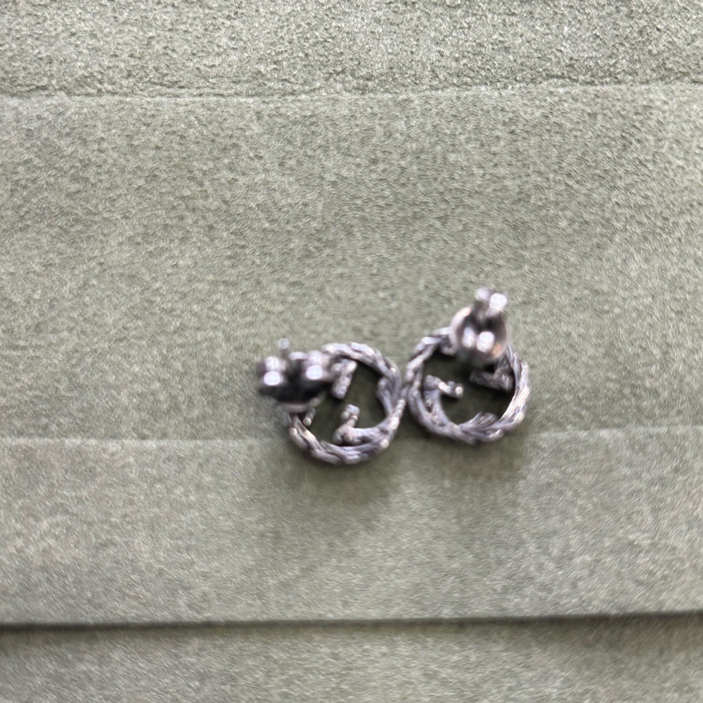 Gucci Interlocking G Twisted Silver Earrings - image 4